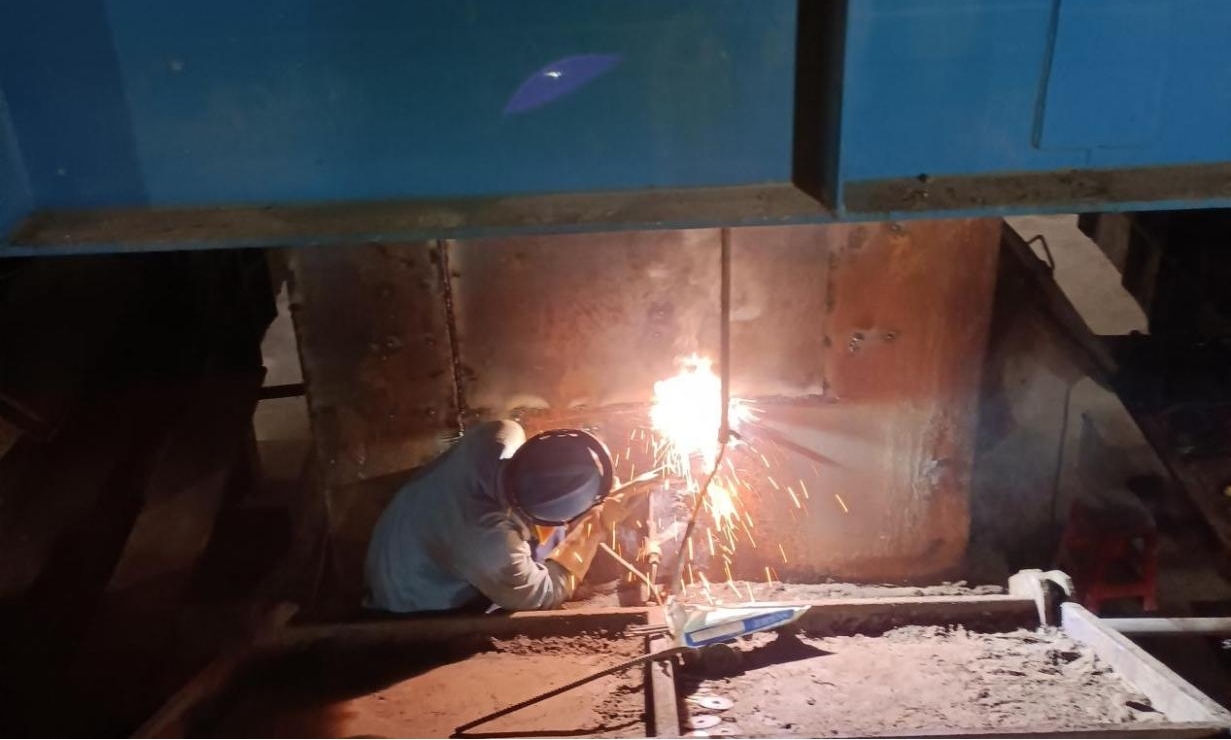 国庆我在岗 | 非凡娱乐一线员工献礼祖国74华诞