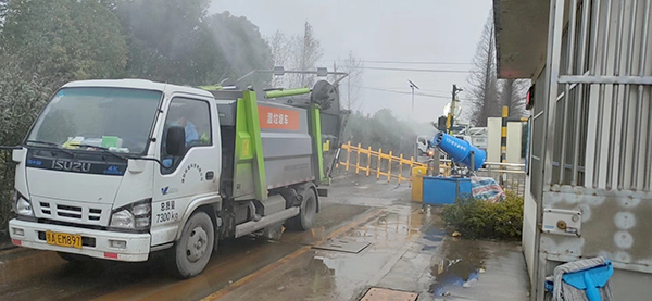 非凡娱乐集团：多措并举，，，，，，，，确保防疫不松，，，，，，，，生产不误